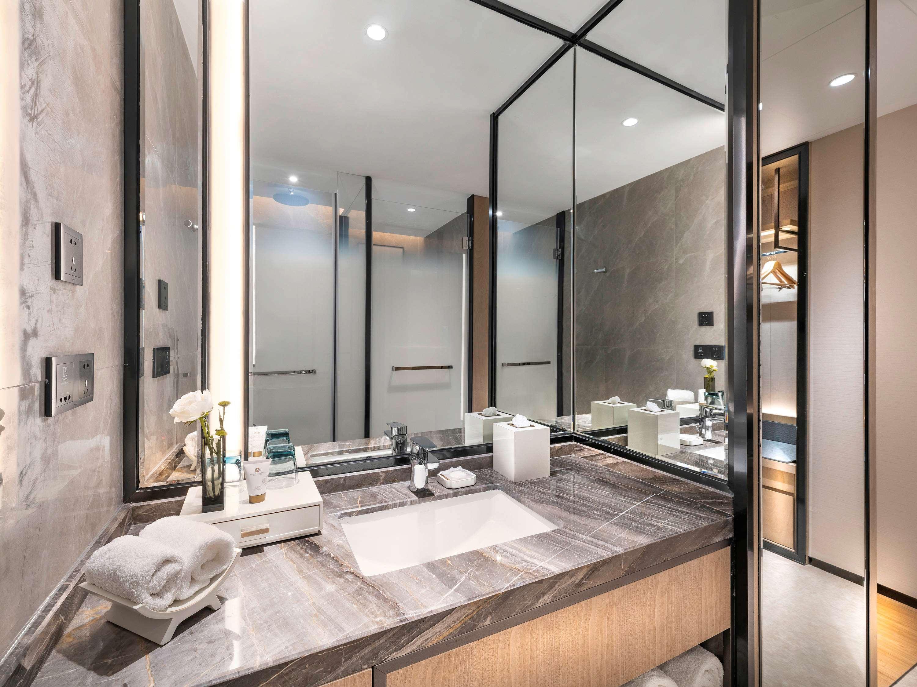 Grand Mercure Wuhan Qiaokou Экстерьер фото