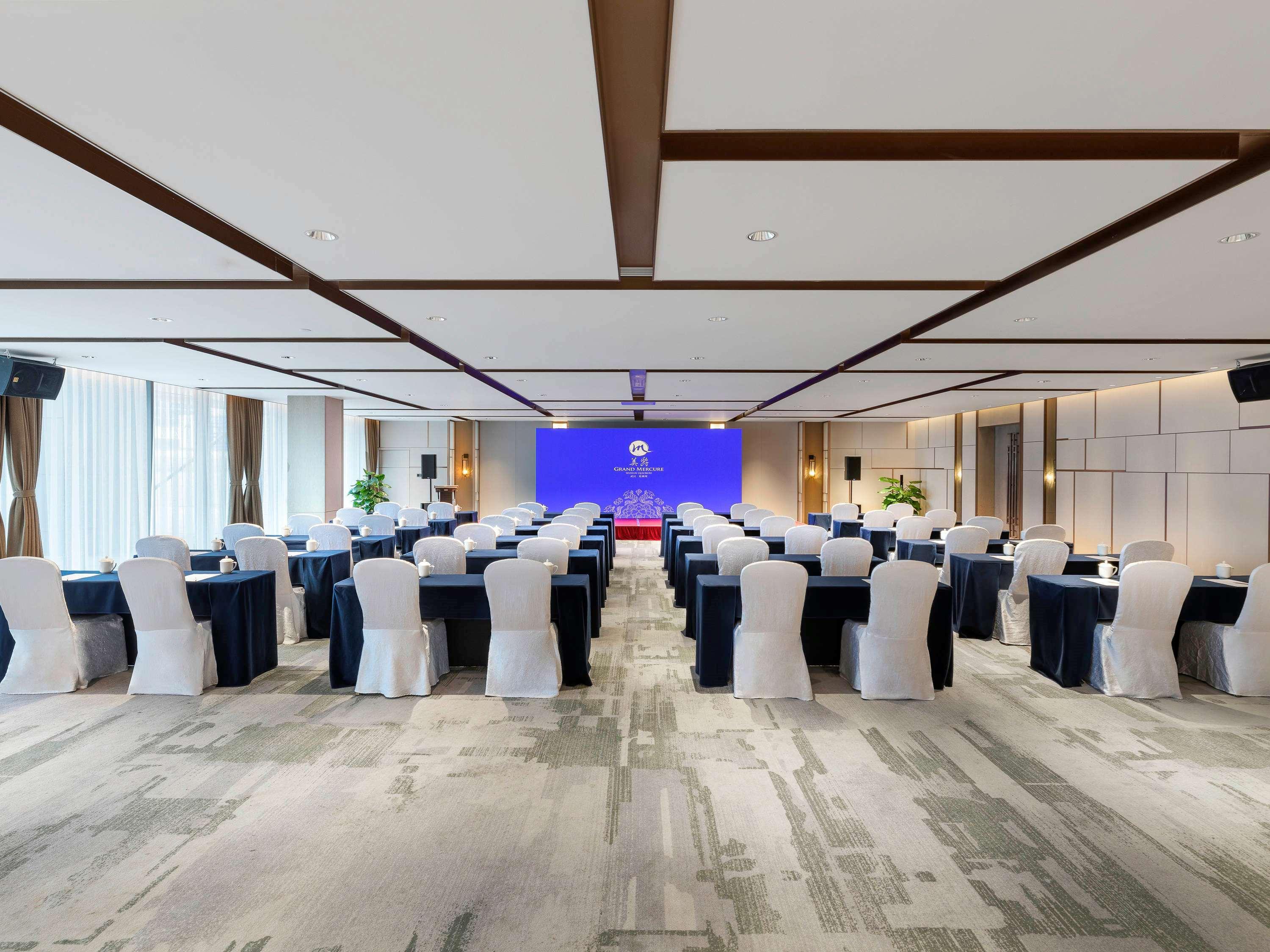 Grand Mercure Wuhan Qiaokou Экстерьер фото